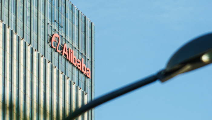 零售行业,阿里巴巴,银泰百货,