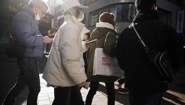 韩国央行暗示将暂停降息，今年1.8%的经济增长率或不保