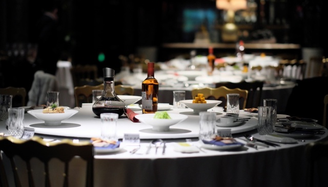 反腐专题片：坠入政治骗子迷魂局，中石油多名领导干部被拉下马