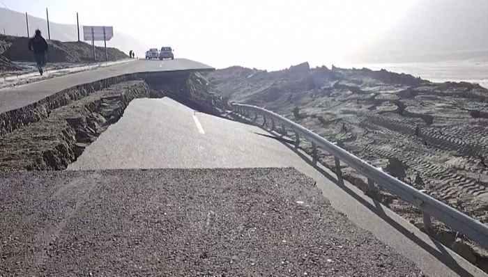 比亚迪等多家车企向西藏地震灾区捐款