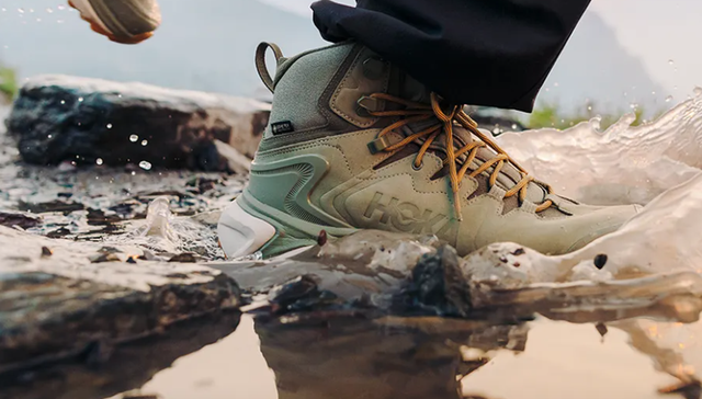 HOKA新徒步鞋软中带弹，卡姿兰全新护肤系列深层抗老｜是日美好事物