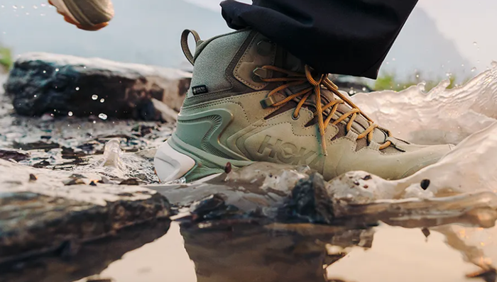 HOKA新徒步鞋软中带弹，卡姿兰全新护肤系列深层抗老｜是日美好事物