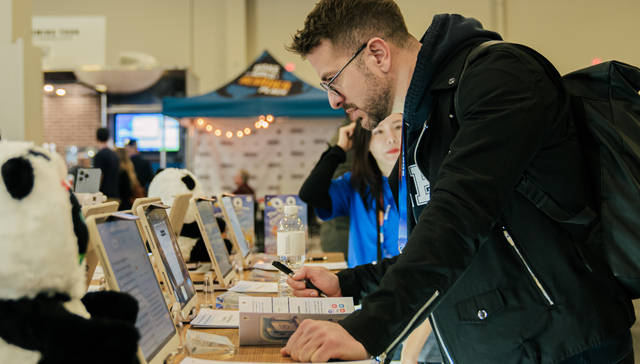 “AI+教育”浪潮下，谁是学习机市场的“天命人”？