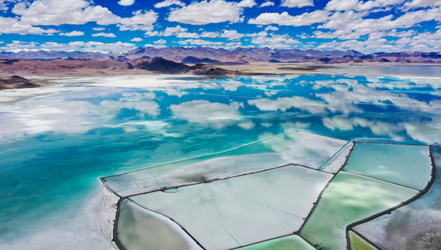 紫金矿业拟入主锂矿巨头