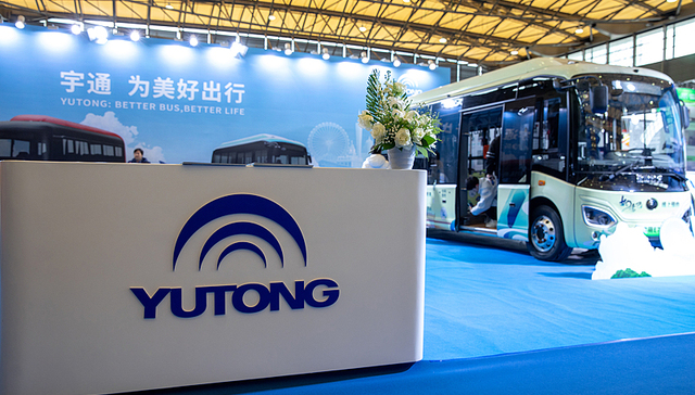 海外销量创新高、股价两年上涨超300%，宇通客车持续走强