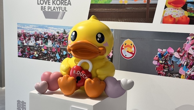 老牌IP B.Duck小黄鸭不甘心过气