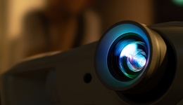 地方新聞精選 | 廣東明確旅館應(yīng)確?？头繜o偷窺設(shè)備 江西一校長因食堂員工腳踩食材被免