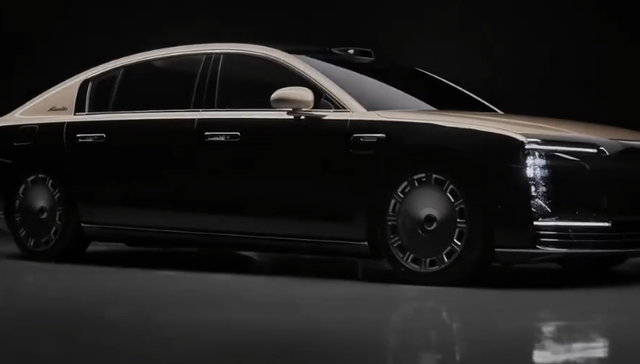 余承东：鸿蒙智行百万级豪车尊界S800将推出新配色