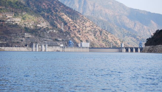 四川省电力装机总量近1.4亿千瓦，水电装机量居全国第一