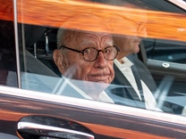 导致家庭破裂，哈里王子诉默多克报纸案在伦敦开庭