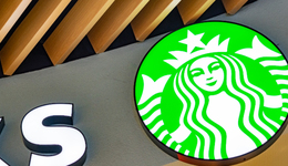 放下身段沖進(jìn)下沉市場(chǎng)，星巴克不香了？