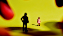 直通部委 | 去年全國旅館報備未成年人入住4200余萬人次 財政部處罰多家會計師事務所和企業(yè)