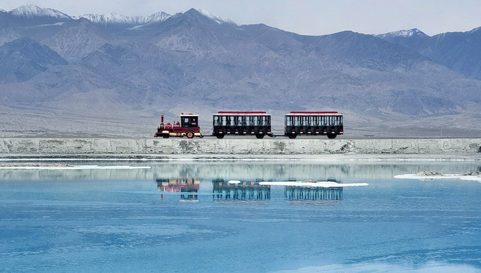 中国盐湖集团揭牌