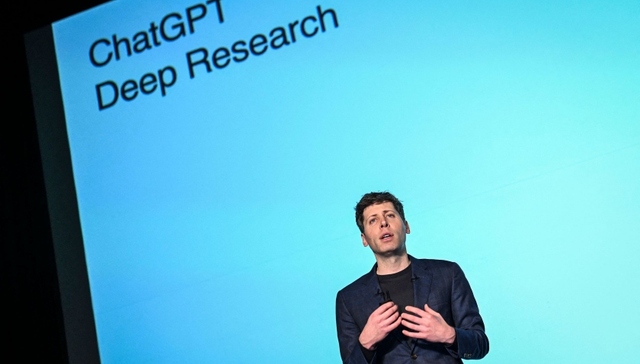 OpenAI奥特曼最新预测：特定AI的成本将每年下降约10倍