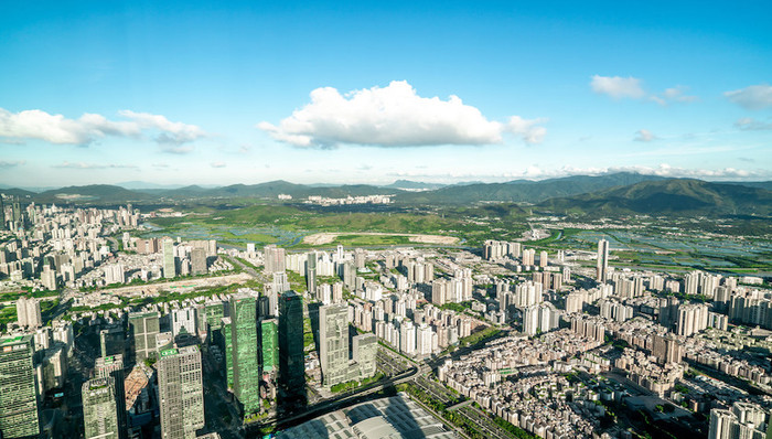 两家华南房企被申请清盘，流动性压力下如何自救？