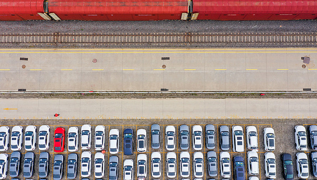 去年中国汽车进口下降11.7%，前十大品牌仅丰田正增长