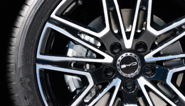 比亞迪出手，智駕賣不上價(jià)了