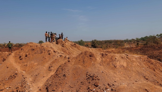 马里金矿坍塌致50名徒手采金者遇难，绝大多数为女性