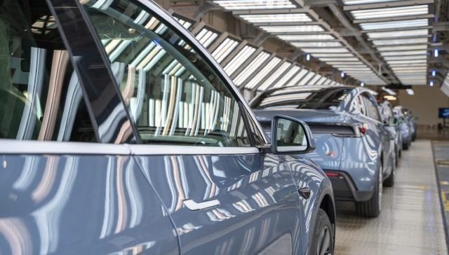 特斯拉新Model Y正式量产，提前至本月下旬交付