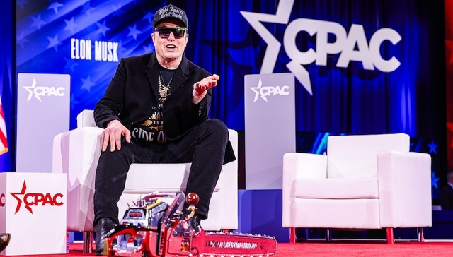 马斯克要求所有联邦雇员交“周报”，越来越多部门抵制：没义务！