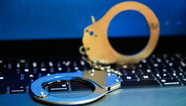 4名跨境电诈集团首要分子被判无期：实施“杀猪盘”，引诱106人出境犯罪