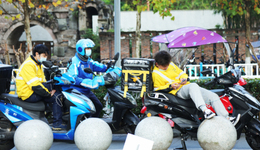 【评论】“骑手上社保”，制度性因素如何破解？