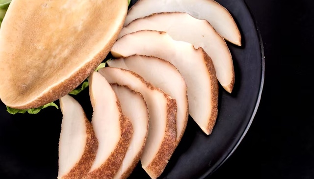 法治面｜硼砂泡出黄金鲍？大连“黄金鲍”食品案二审开庭