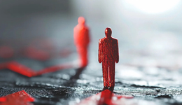 內(nèi)斗魔幻升級，通天酒業(yè)內(nèi)耗還在繼續(xù)