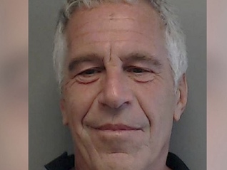 美司法部公布爱泼斯坦首批文件