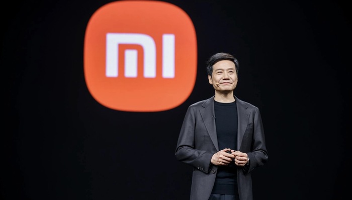 闪电快讯｜雷军：2025年小米研发预算超300亿，1/4投向AI