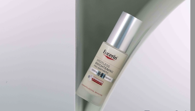 优色林发力美白赛道，Lee用丹宁面料表现绚丽花卉 | 是日美好事物