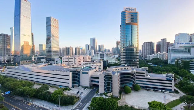 中兴通讯2024转型效果凸显，手机产品营收增速超40%