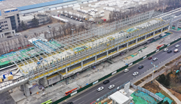 政府工作報(bào)告：實(shí)施更加積極的財(cái)政政策，赤字率擬按4%左右安排