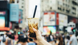 縣城奶茶圍城戰(zhàn)，本地品牌的殊死一搏