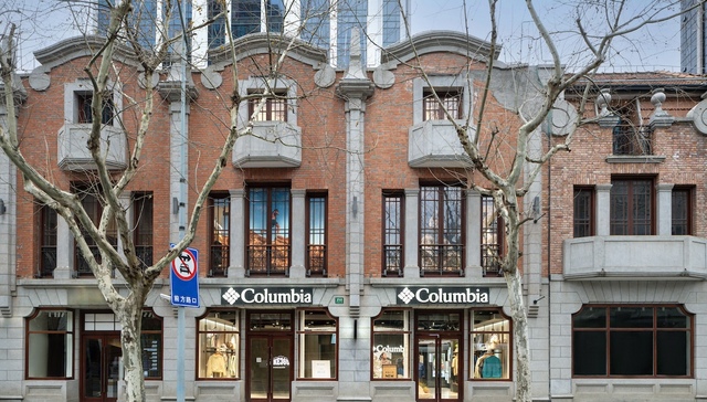 Columbia在中国市场不想服老