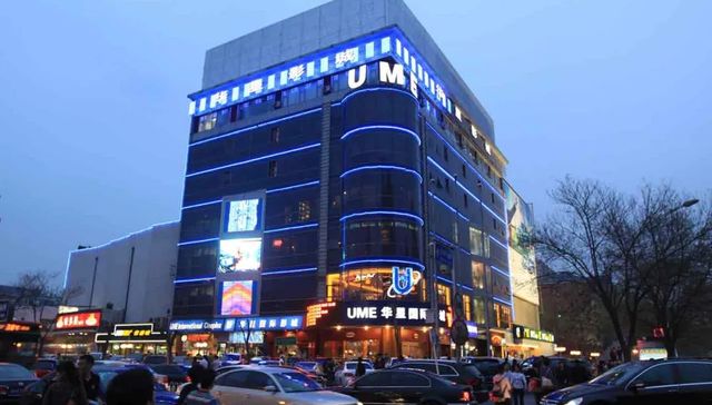 “后哪吒时代”的电影市场：黑马难觅，影院再入洗牌周期