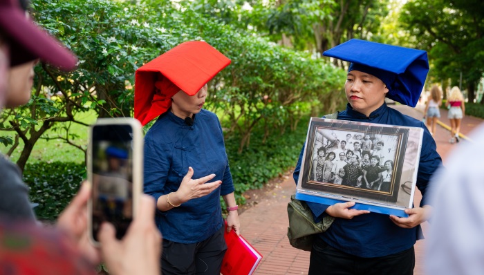 跟随“红头巾”足迹，追溯华人女性在新加坡的劳工史