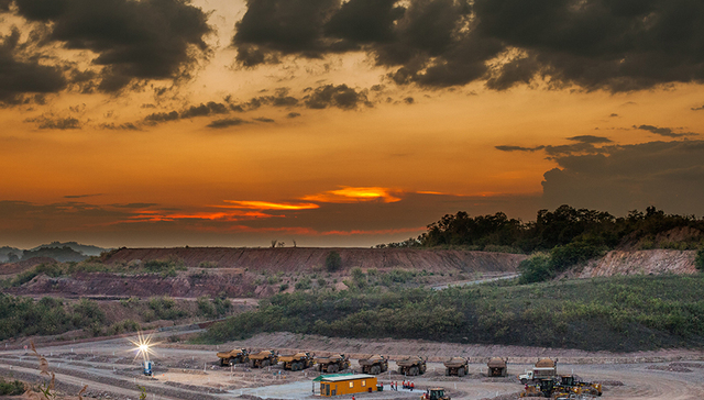 民营黄金矿企赤峰黄金港股上市，年入72亿、拥有7座金矿