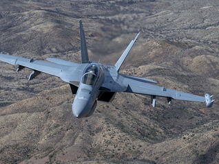 乌克兰成全球最大武器进口国，想自主的欧洲买了更多美国武器