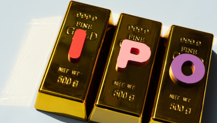 周六福,上市,港股,