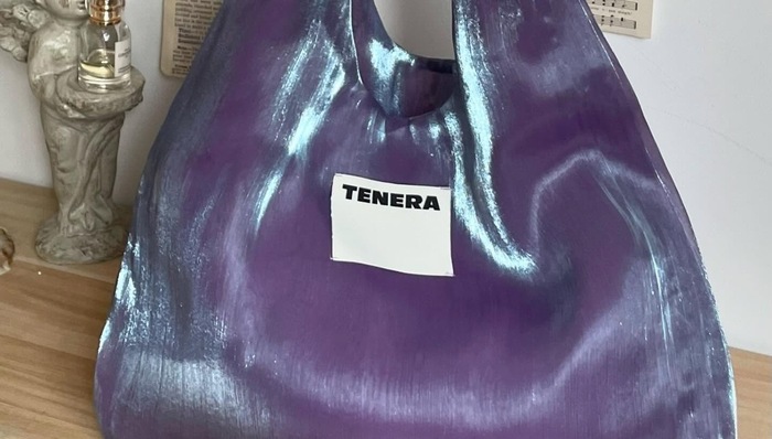 线上走红的中国手袋品牌TENERA，把店开到了韩国圣水洞