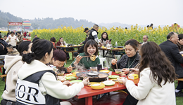 文旅部部長孫業(yè)禮：今年將加大力度打擊懲治低價(jià)游、強(qiáng)迫購物