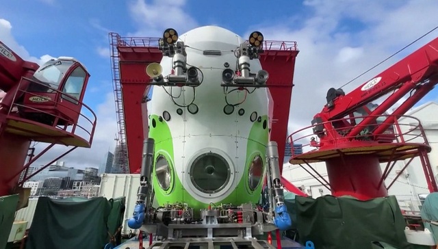 日本,中国,载人潜水器,奋斗者