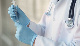 办医院：大公司新潮流