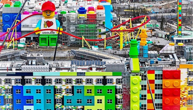 上海乐高乐园冲刺今夏开园，多个核心骑乘项目开始测试