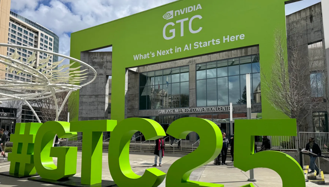 黄仁勋揭晓AI芯片最新路线图，一文看懂GTC2025