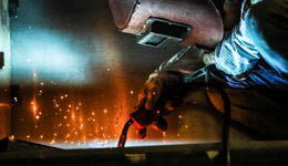 月薪1.5万也难招，工人开始挑老板了