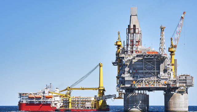 深海科技指数走高，海油工程、振华重工等多股涨停