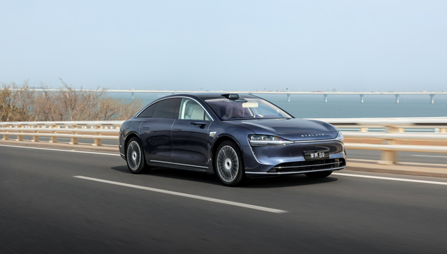 预售价31.8万起，享界S9挤压德系豪车最后生存空间