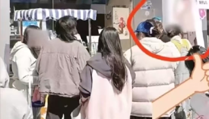 代言人成毅被打马赛克，茶百道发文致歉冲上热搜